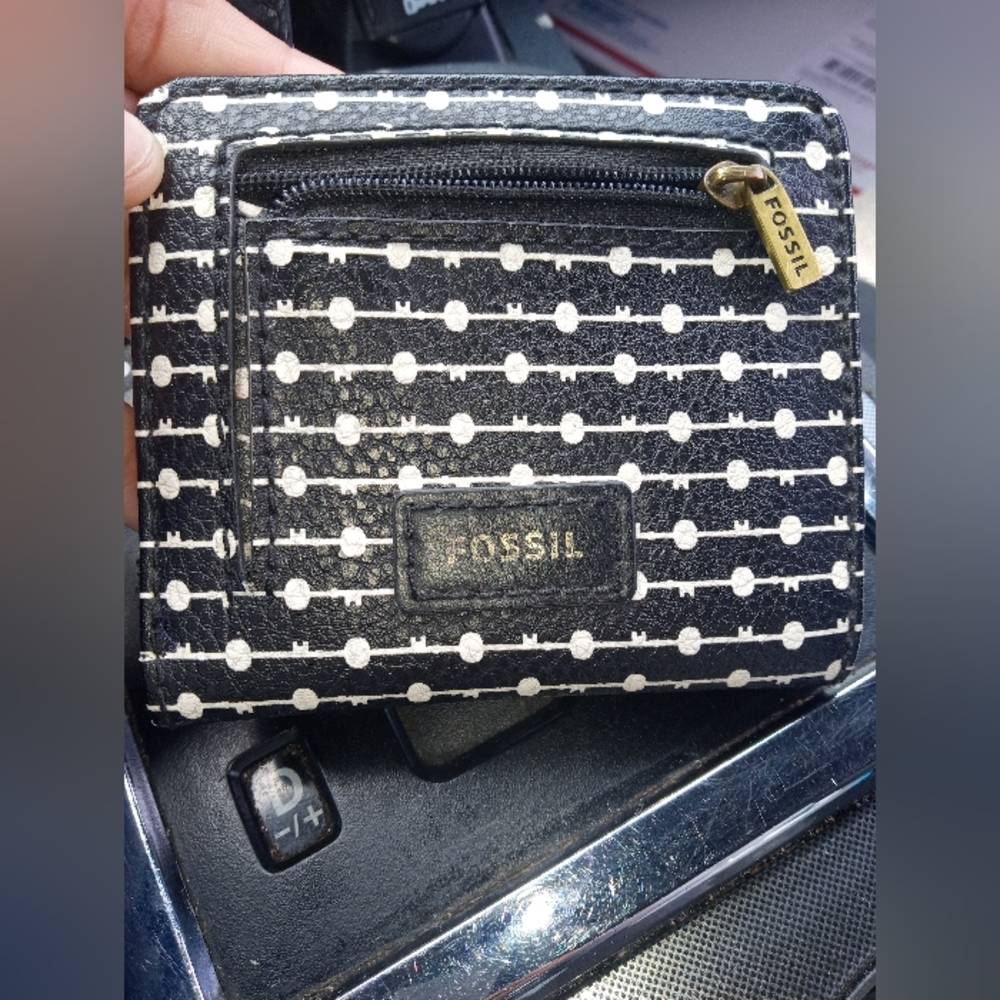 Fossil Wallet EUC